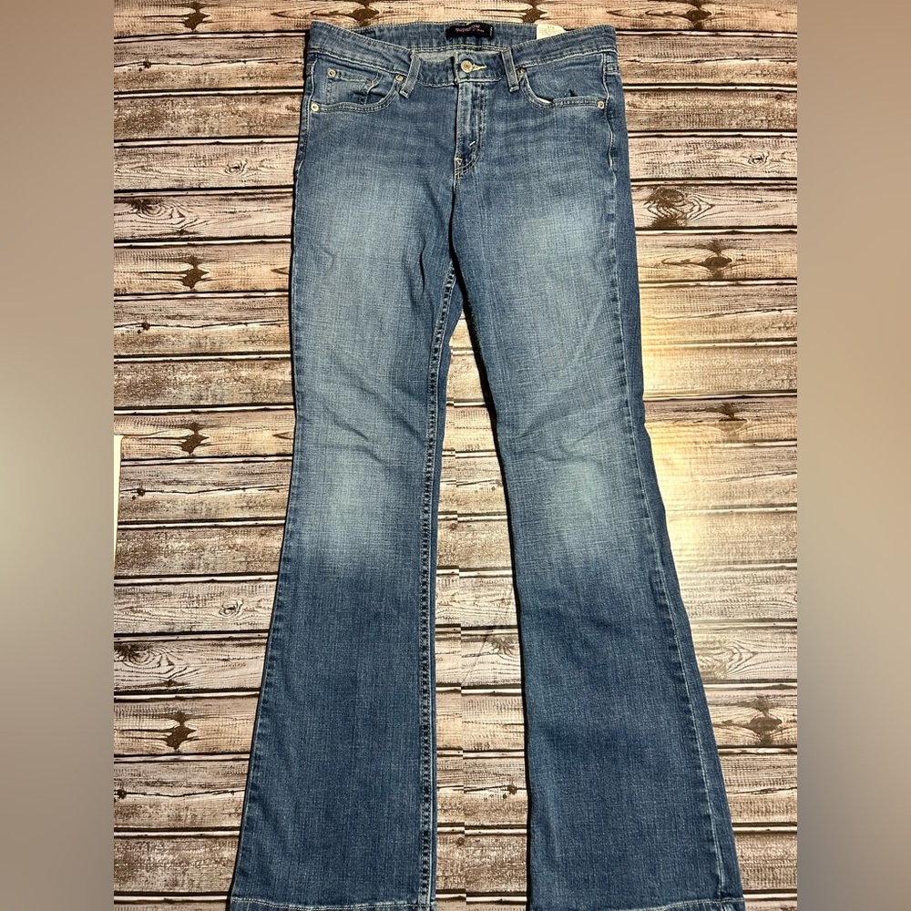 Levi’s 518 Superlow Flare Jeans Women’s Y2K Lowrise